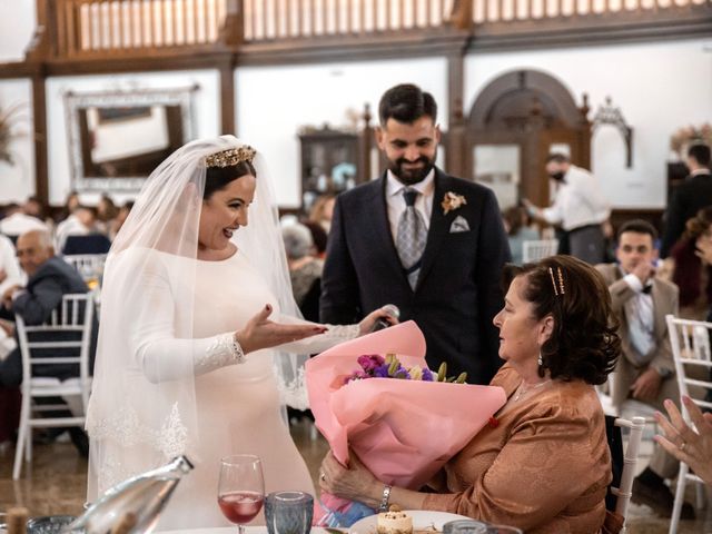 La boda de Laura y Juan Antonio en Utrera, Sevilla 52