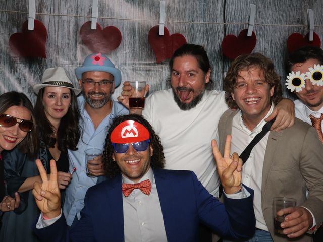 La boda de María y Santiago en Velilla De San Antonio, Madrid 4