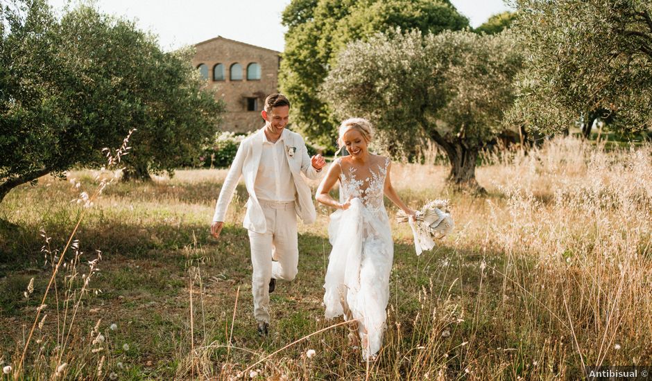 La boda de Jack y Emmelie en Pontos, Girona