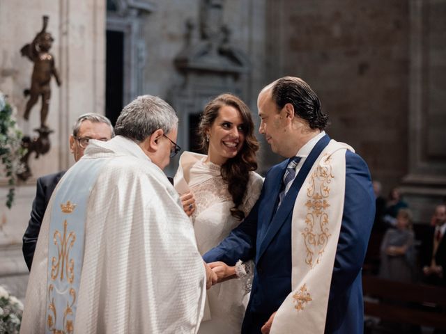 La boda de María y Luis en Valverdon, Salamanca 84