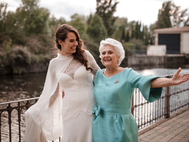 La boda de María y Luis en Valverdon, Salamanca 121