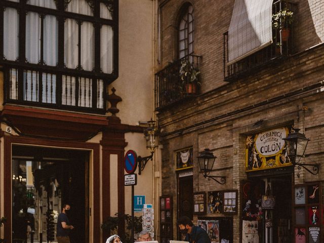 La boda de Juan y Laura en Alcala De Guadaira, Sevilla 29