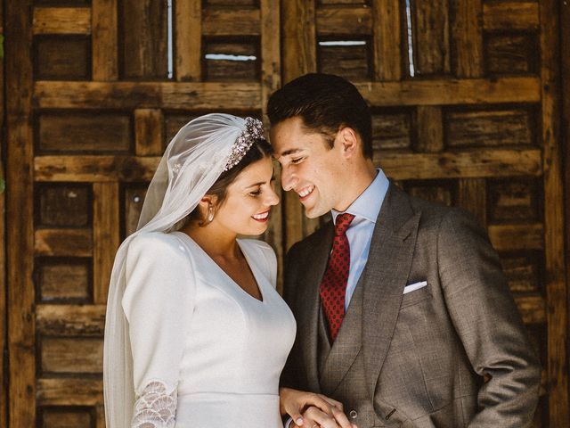 La boda de Juan y Laura en Alcala De Guadaira, Sevilla 58