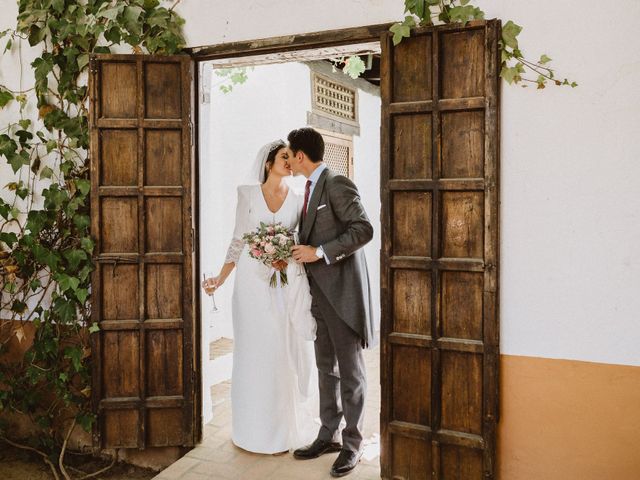 La boda de Juan y Laura en Alcala De Guadaira, Sevilla 63