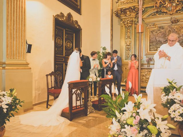 La boda de Toni y Laie en Berga, Barcelona 25