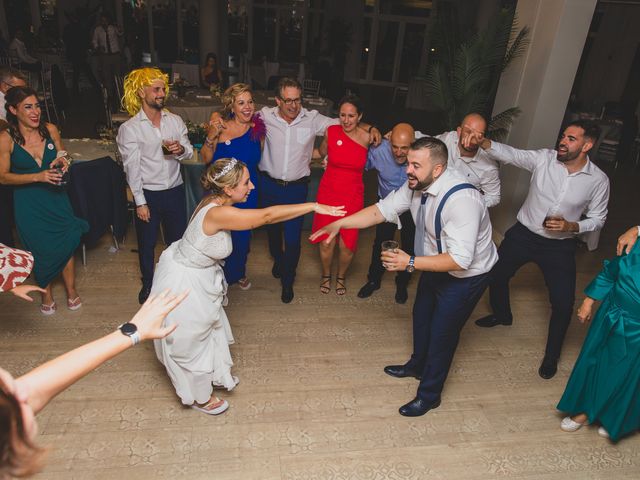 La boda de Marco y Marina en Alacant/alicante, Alicante 58