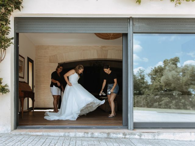La boda de Summit y Laura en Bascara, Girona 23