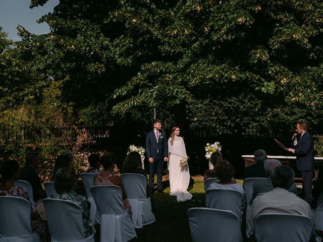 La boda de Borja y Elaia en Getxo, Vizcaya 37