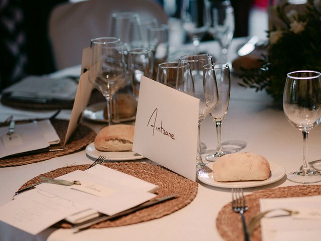 La boda de Borja y Elaia en Getxo, Vizcaya 68