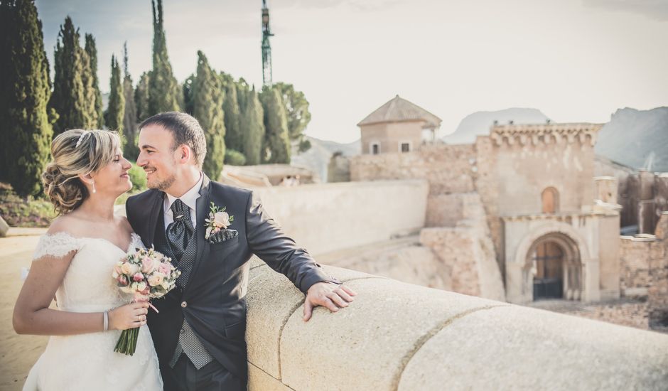 La boda de Miguel Ángel y Miriam en Cartagena, Murcia