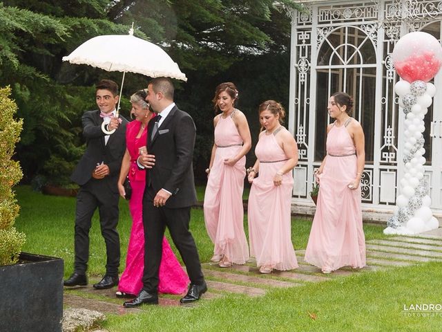 La boda de Eloy y Estibaliz en Capela (Capela, A), A Coruña 18