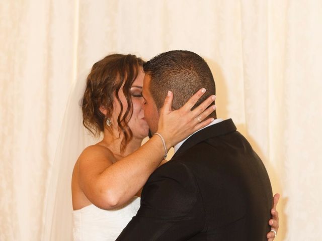 La boda de Eloy y Estibaliz en Capela (Capela, A), A Coruña 24