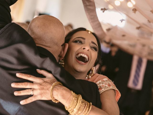 La boda de Curro y Shireen en Alcala De Guadaira, Sevilla 20