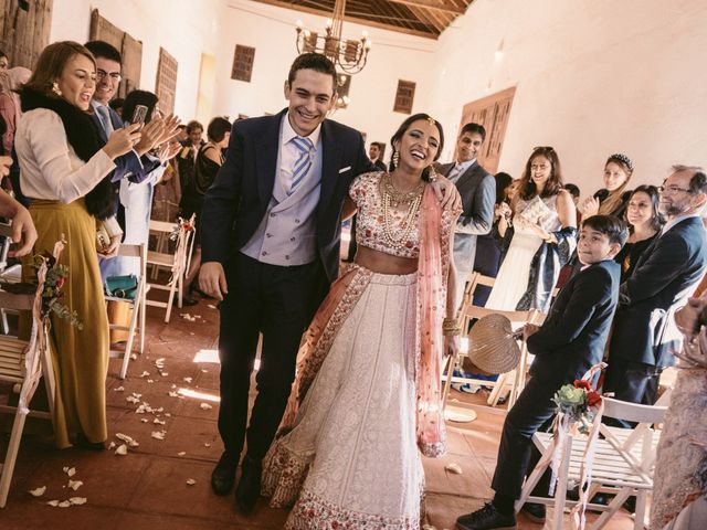 La boda de Curro y Shireen en Alcala De Guadaira, Sevilla 24