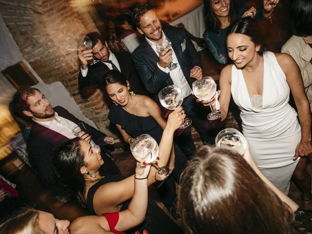 La boda de Curro y Shireen en Alcala De Guadaira, Sevilla 44