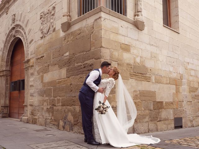 La boda de Valerio y Esther en Logroño, La Rioja 33