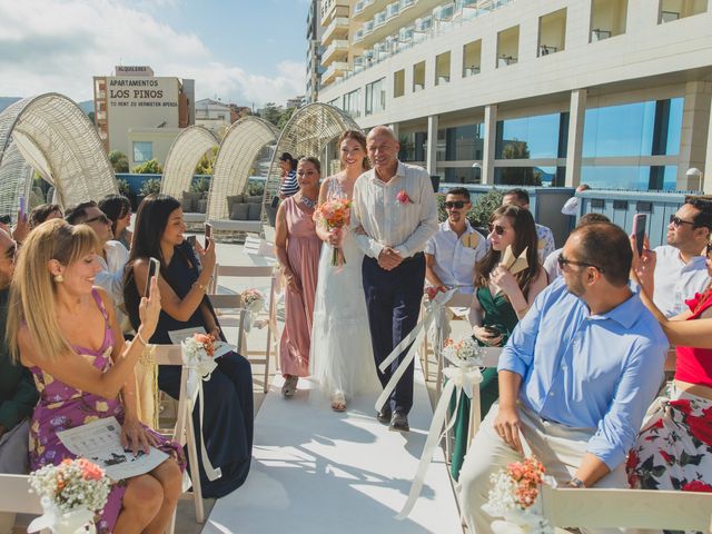 La boda de Carlos y Carolina en Calp/calpe, Alicante 8