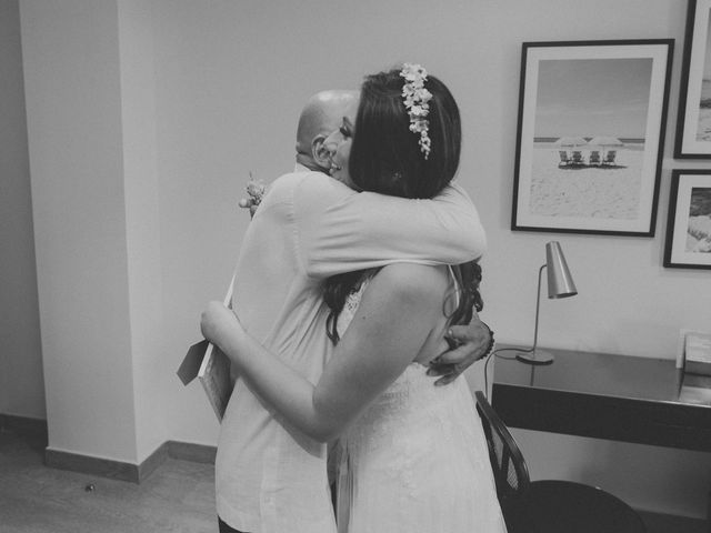 La boda de Carlos y Carolina en Calp/calpe, Alicante 15