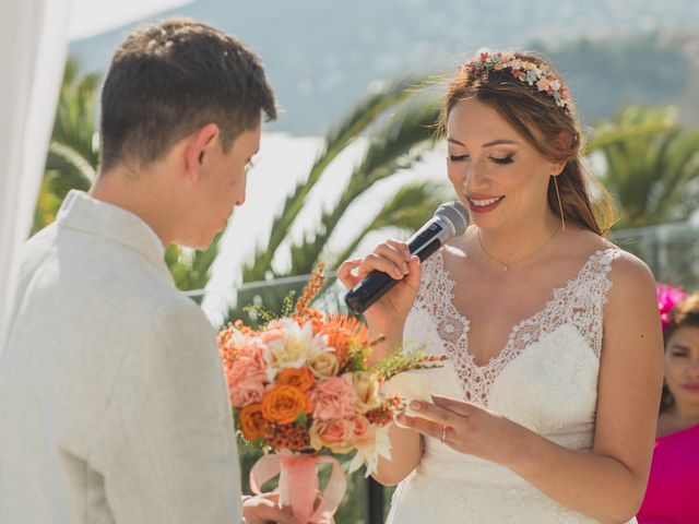 La boda de Carlos y Carolina en Calp/calpe, Alicante 35