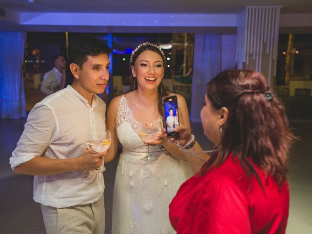 La boda de Carlos y Carolina en Calp/calpe, Alicante 56