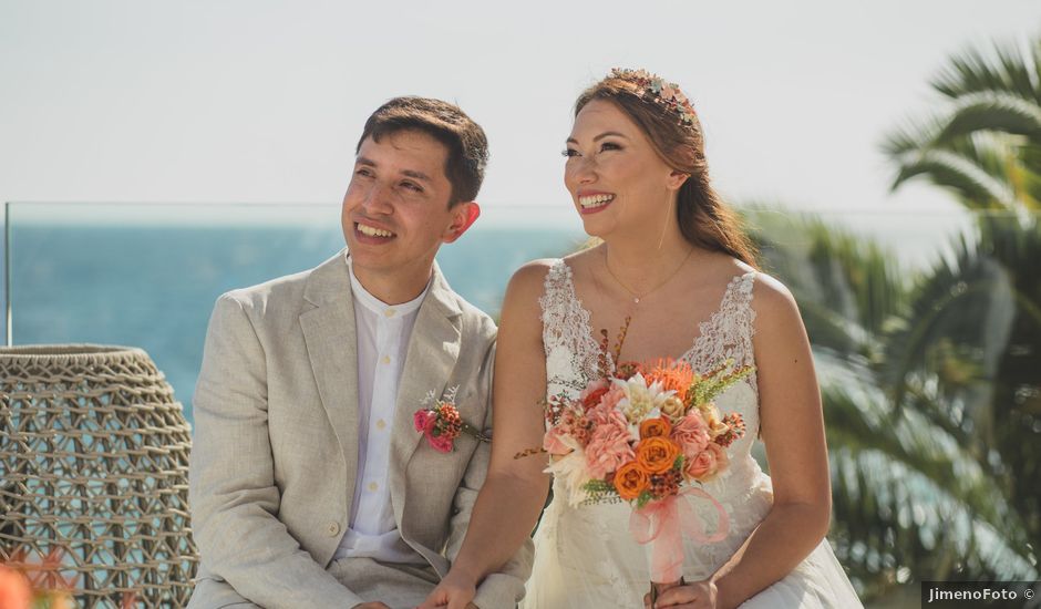 La boda de Carlos y Carolina en Calp/calpe, Alicante