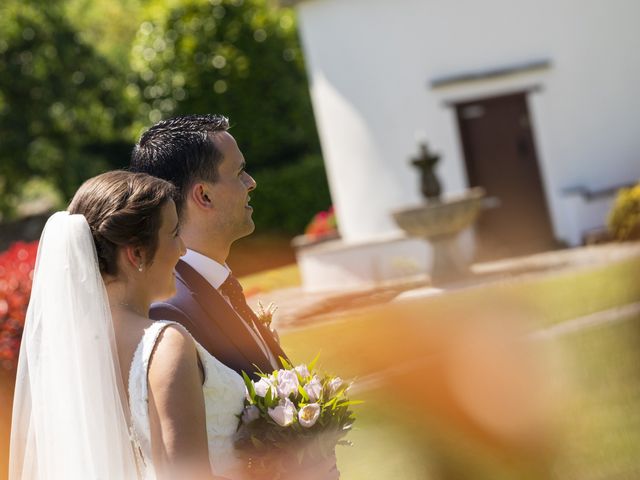 La boda de Diego y Paula en Cambre, A Coruña 45