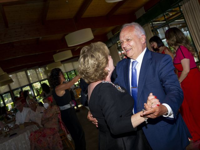 La boda de Diego y Paula en Cambre, A Coruña 77