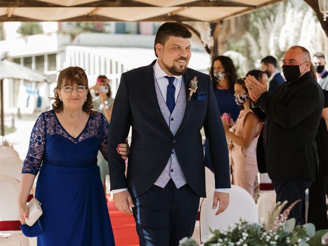 La boda de Juanjo y Bea en Mutxamel, Alicante 42