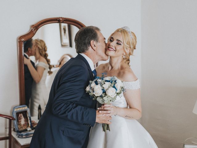 La boda de Kike y Cris en Alcala De Guadaira, Sevilla 35