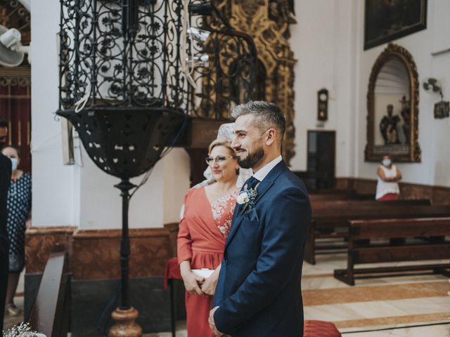 La boda de Kike y Cris en Alcala De Guadaira, Sevilla 52