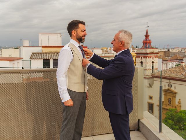 La boda de ANTONIO y IOLANDA en Sevilla, Sevilla 9