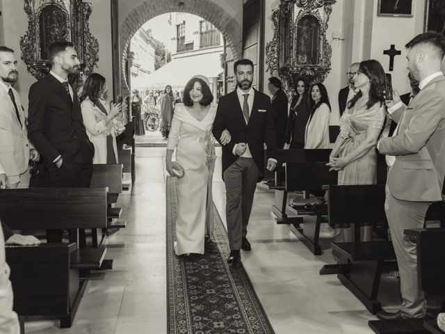 La boda de ANTONIO y IOLANDA en Sevilla, Sevilla 27