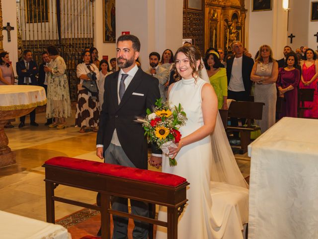La boda de ANTONIO y IOLANDA en Sevilla, Sevilla 33