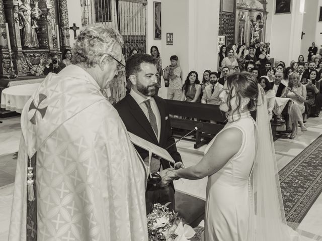 La boda de ANTONIO y IOLANDA en Sevilla, Sevilla 36