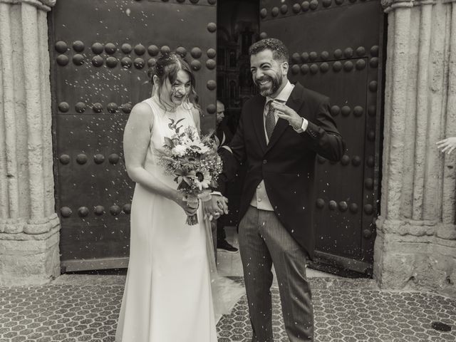 La boda de ANTONIO y IOLANDA en Sevilla, Sevilla 43