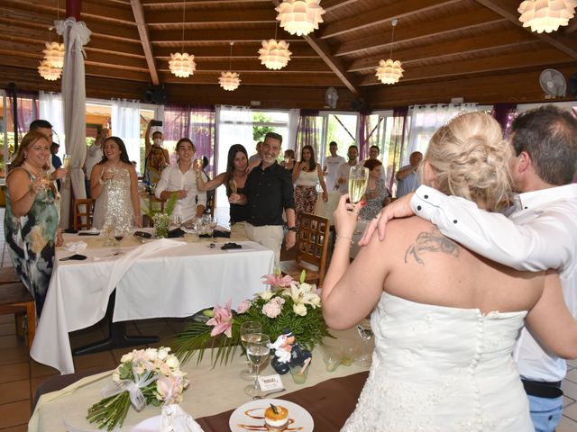 La boda de Sergio y Raquel en Arenys De Munt, Barcelona 155