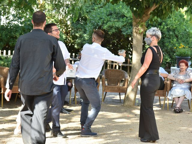 La boda de Sergio y Raquel en Arenys De Munt, Barcelona 552