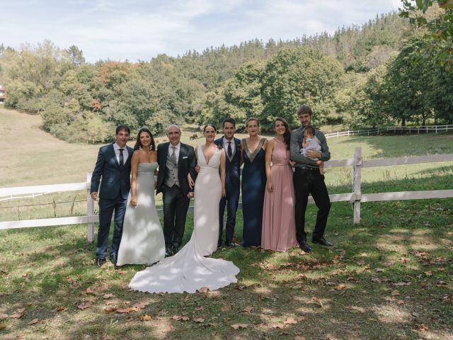 La boda de Unai y Ohiana en Markina-xemein, Vizcaya 62