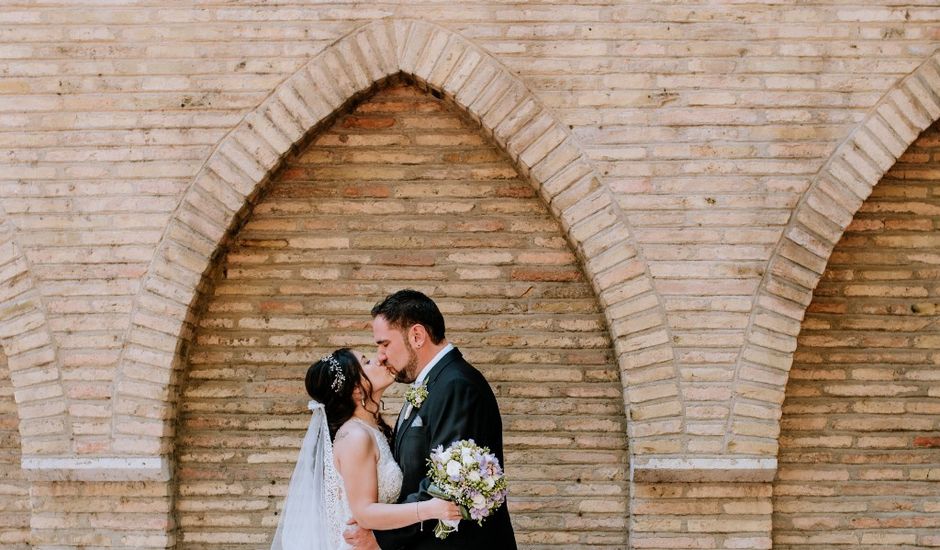 La boda de Carlos y Lorena en Zaragoza, Zaragoza
