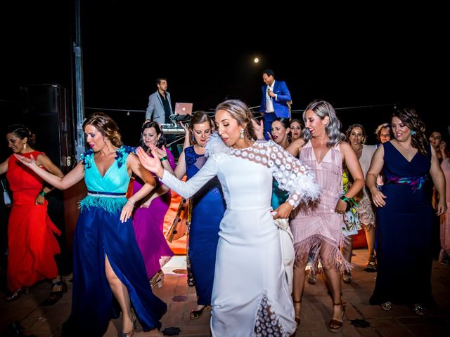 La boda de Raúl y Gema en Puebla De Sancho Perez, Badajoz 40