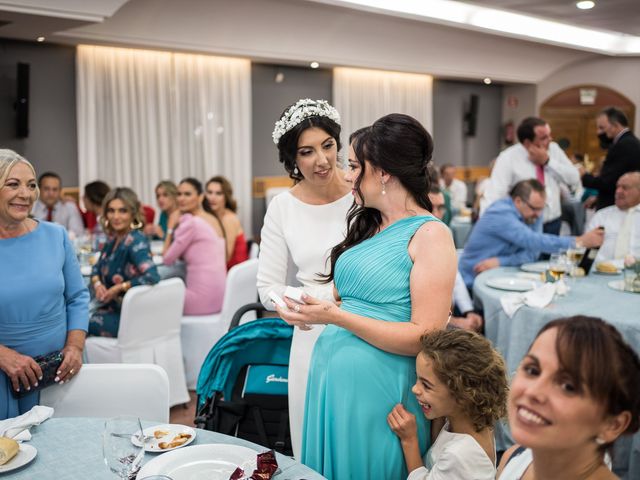 La boda de Antonio y Paqui en Jaén, Jaén 48