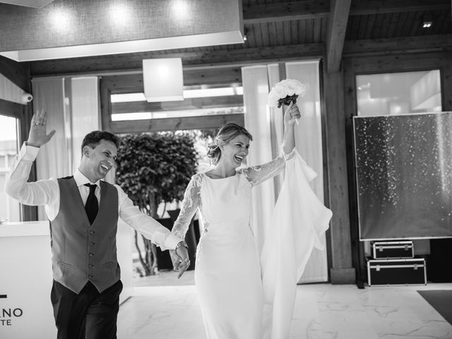 La boda de Rafa y Cris en Abegondo, A Coruña 11