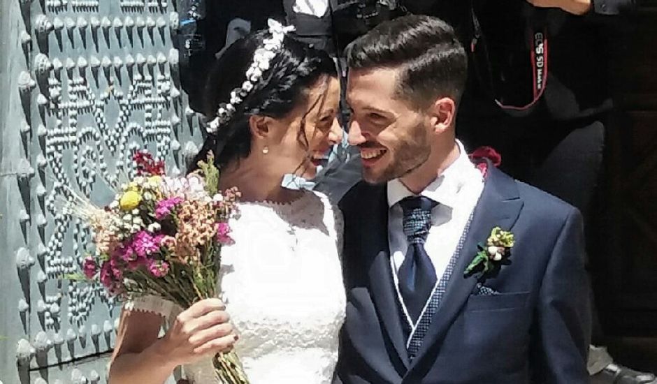 La boda de Antonio y Paula  en Valencia, Valencia