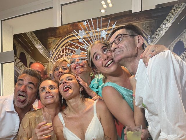 La boda de Rubén y Virginia en Chiclana De La Frontera, Cádiz 42