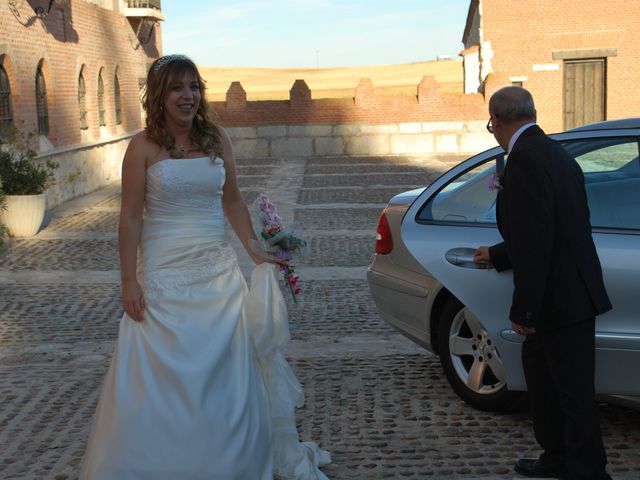 La boda de Borja y Reyes en Valladolid, Valladolid 4