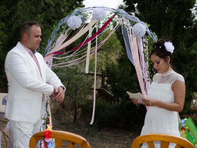 La boda de Derek y Laura en Molins De Rei, Barcelona 33