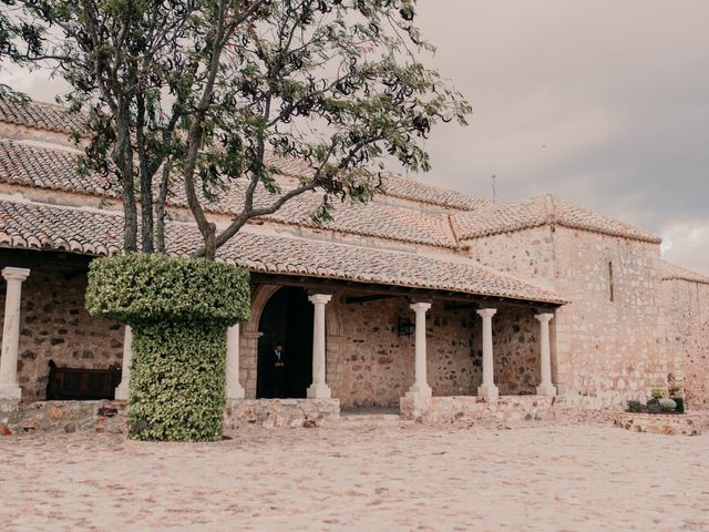 La boda de Dani y Nuria en Carrion De Calatrava, Ciudad Real 50