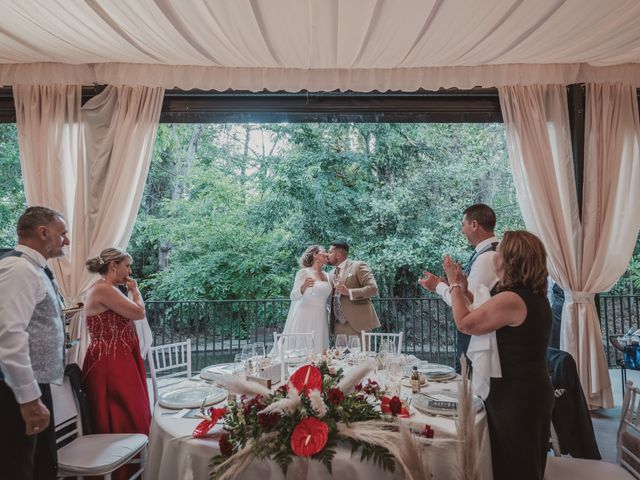 La boda de Isa y Adri en León, León 2