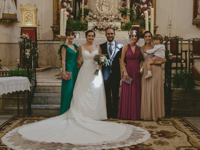 La boda de Alberto y Lourdes en El Raposo, Badajoz 46