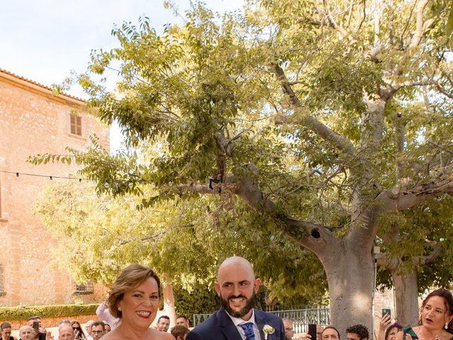 La boda de Tomeu y Teresa en Bunyola, Islas Baleares 15